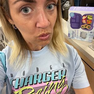 Meet your Posher, Kira